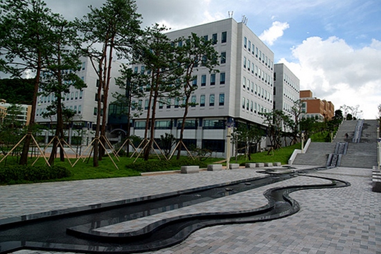 TIM HIỂU VỀ TRƯỜNG ĐẠI HỌC CHONGSIN HÀN QUỐC_ TRƯỜNG T0P 3