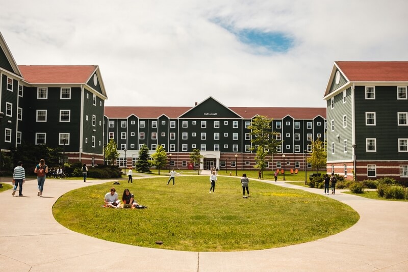 CỬ NHÂN QUẢN TRỊ NHÀ HÀNG KHÁCH SẠN – ĐẠI HỌC CAPE BRETON