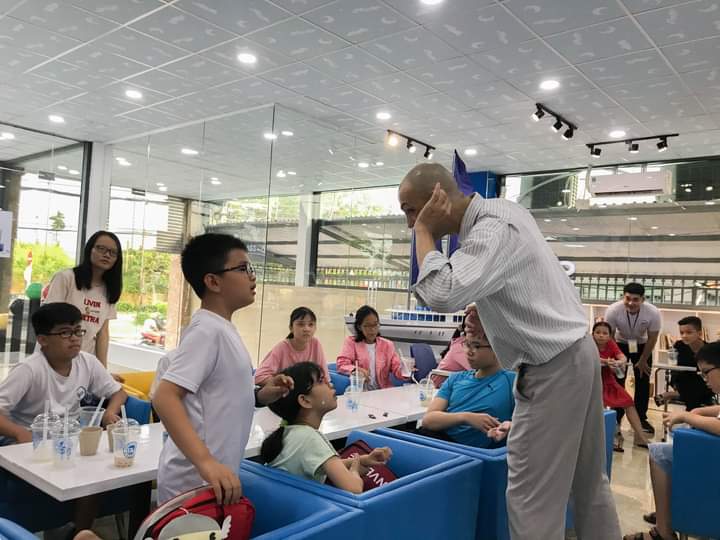 TIẾNG ANH GIAO TIẾP KHÔNG CÒN LÀ NỔI ÁM ẢNH
