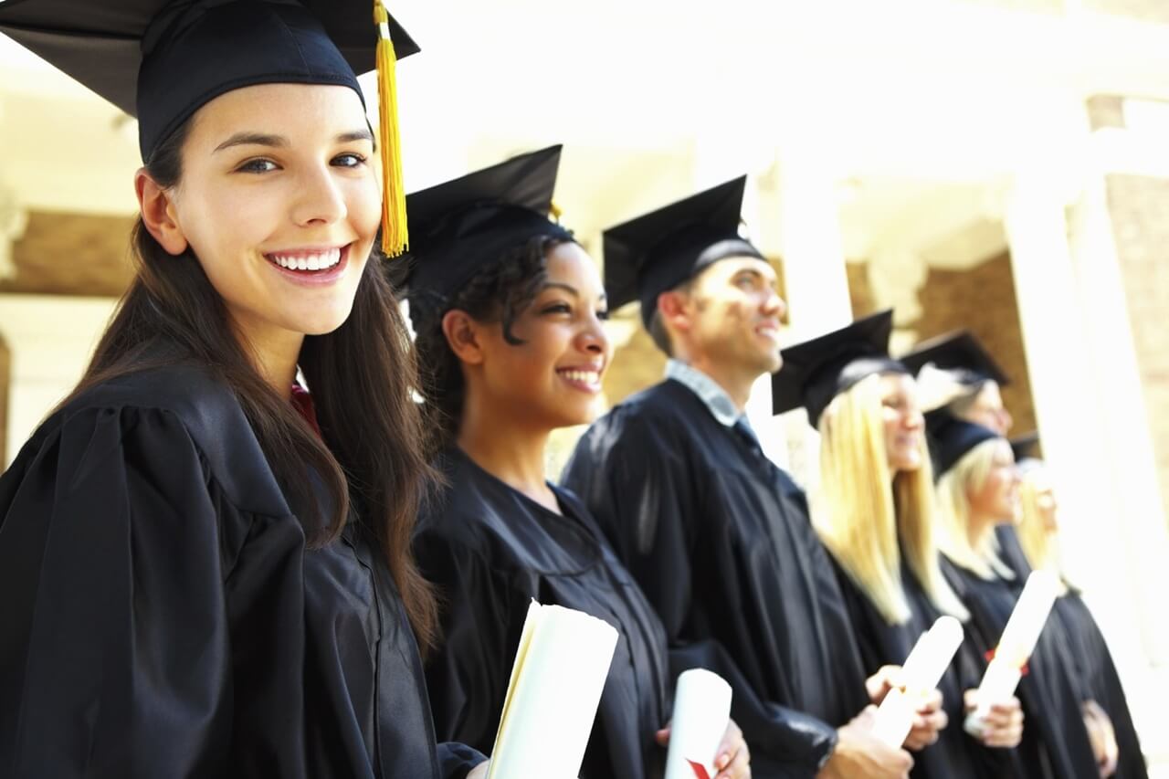 NHỮNG ĐIỀU BẠN NÊN BIẾT VỀ HỌC BỔNG DU HỌC TẠI MỸ.